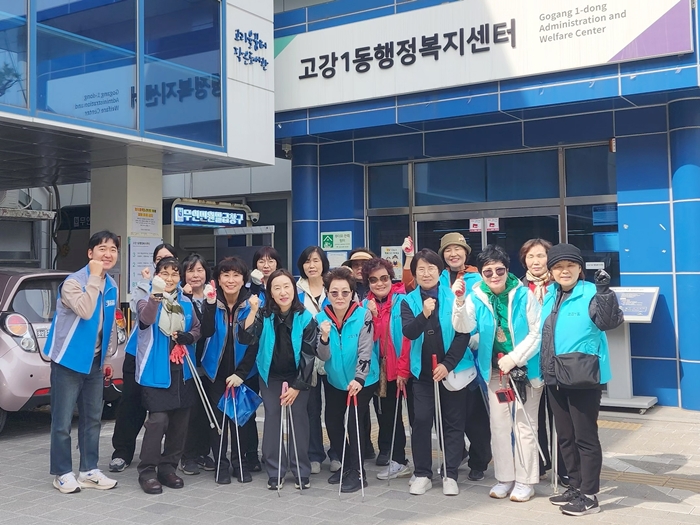 부천 고강1동 통장협의회, 무단투기 상습 지역 환경정비 실시