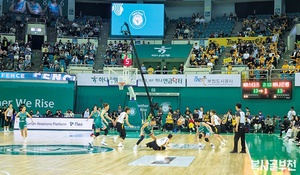 추운 겨울 ‘여자농구’ 관람해볼까.jpg