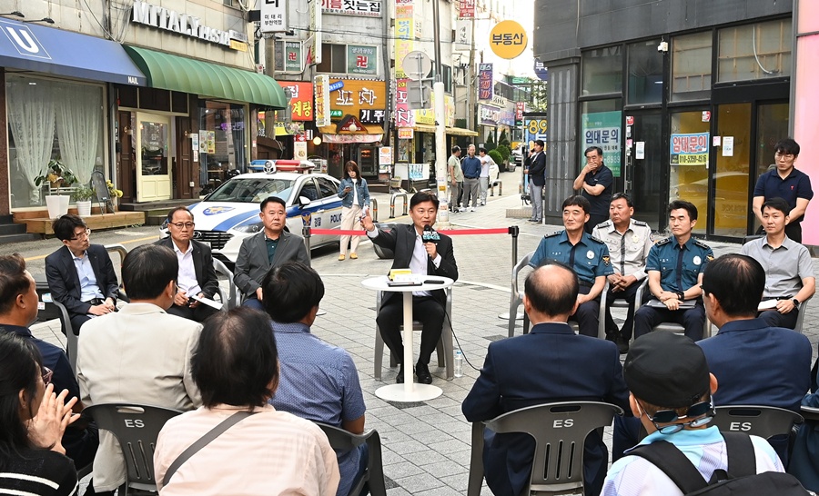 ﻿조용익 부천시장 “부천역 막장 유튜버·BJ 뿌리 뽑겠다”