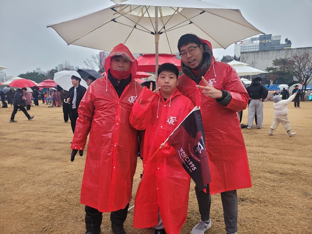 이제는 1부리그다! -비속에서도 뜨거운 '부천FC K리그1 승격 기념 시민 한마당' 행사 열려