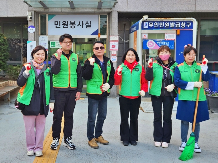 4-1. 원종1동 자율방재단원 단체 사진.jpg