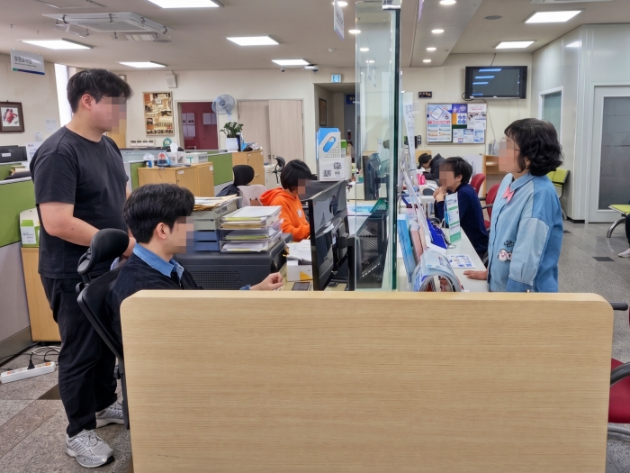 2-1. 특이 민원 발생 모의훈련 모습.jpg