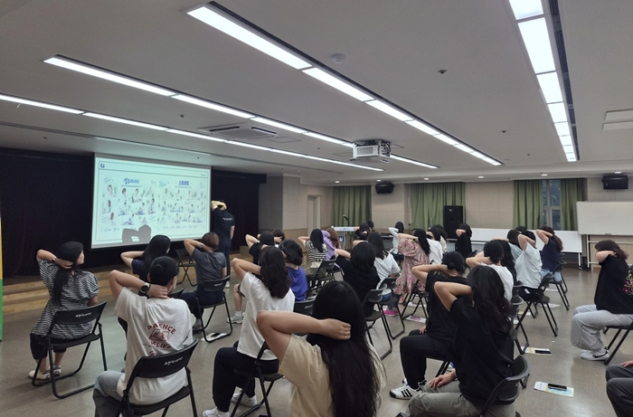 5-1. ‘2026년 하반기 정기 CS교육’ 모습.jpg